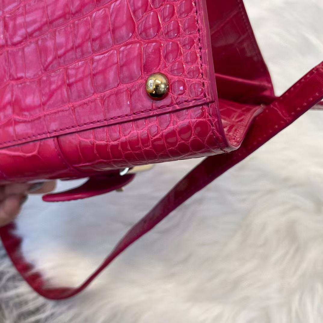 DELVAUX Crocodile Leather Pink Brilliant mini handbag 2Way Shouderbag Crocodile Leather [Used]