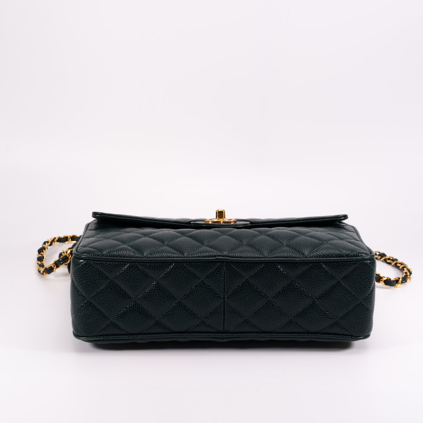 CHANEL Dark Green Matelasse Decamato Jumbo CaviarSkin Shoulder Bag  [Used]