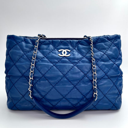 Chanel Dark Blue Lambskin Out-Seam Grand Shopping Tote – Dark Blue [Used]