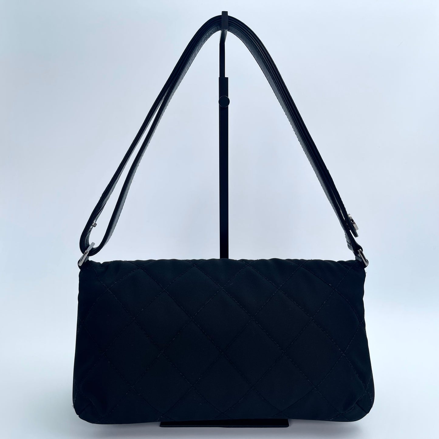 Chanel Black and Silver Canvas Large 2.55 Logo Single Shoulder Underarm Envelope Bag – Black/Silver [Used]