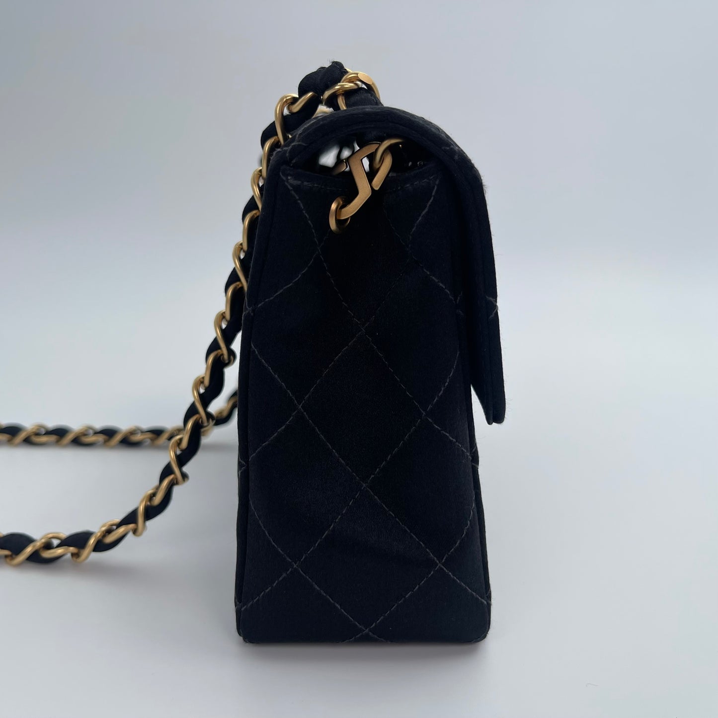 Chanel Black and Gold Satin Classic Flap Single Shoulder Underarm Bag – Black/Gold [Used]