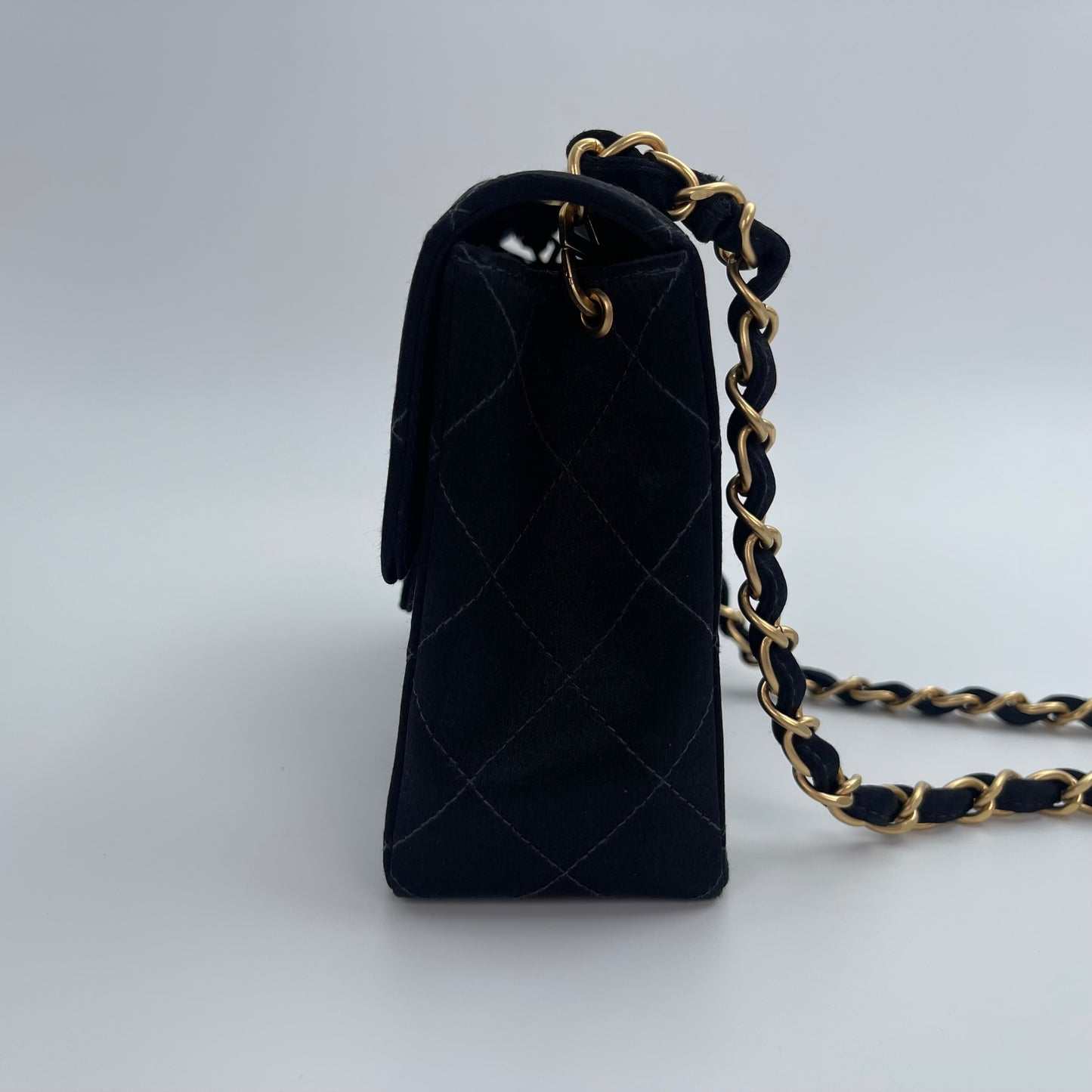 Chanel Black and Gold Satin Classic Flap Single Shoulder Underarm Bag – Black/Gold [Used]