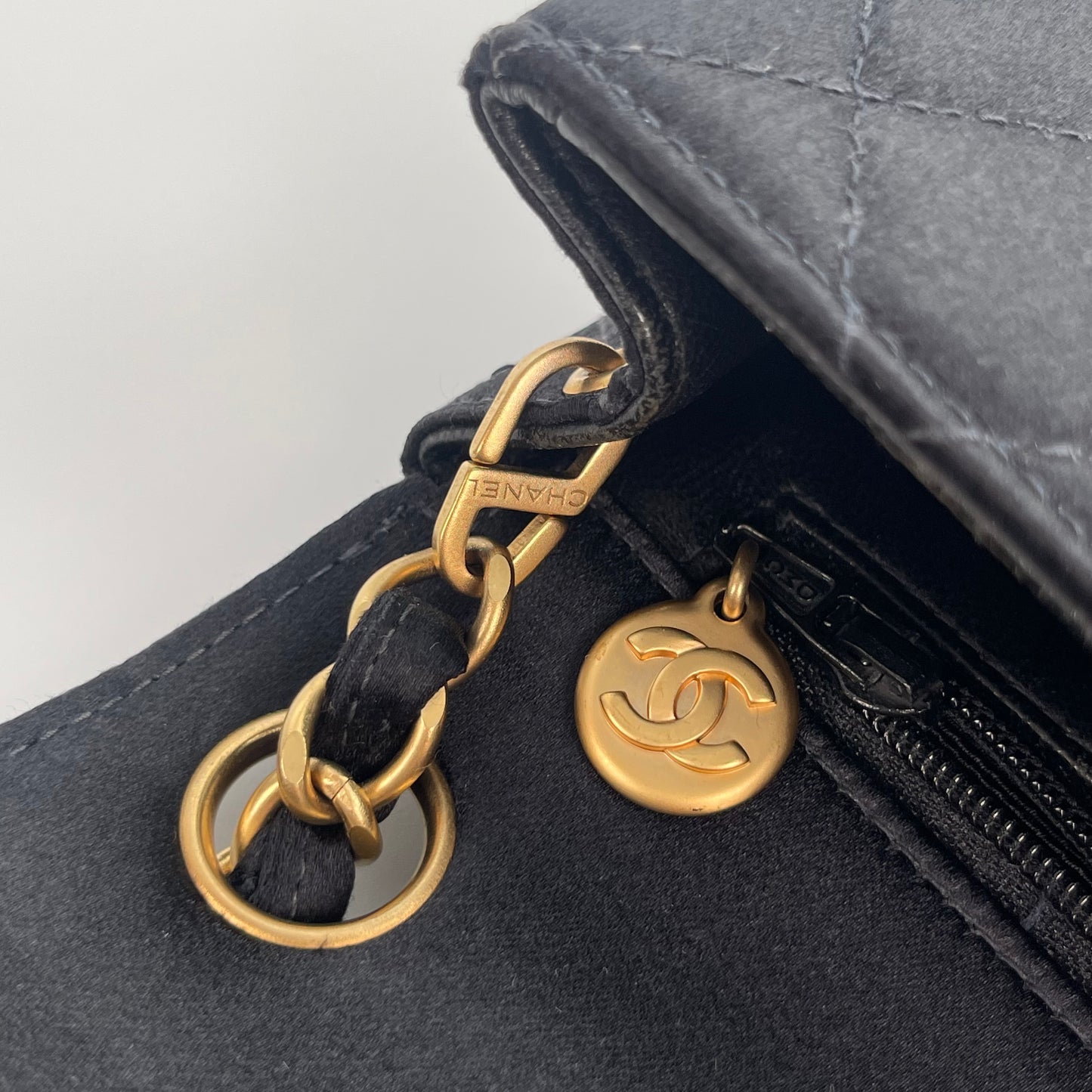 Chanel Black and Gold Satin Classic Flap Single Shoulder Underarm Bag – Black/Gold [Used]