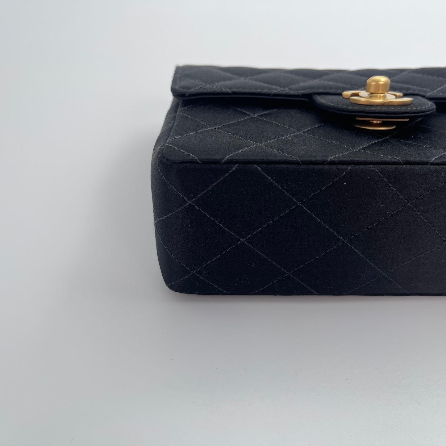 Chanel Black and Gold Satin Classic Flap Single Shoulder Underarm Bag – Black/Gold [Used]