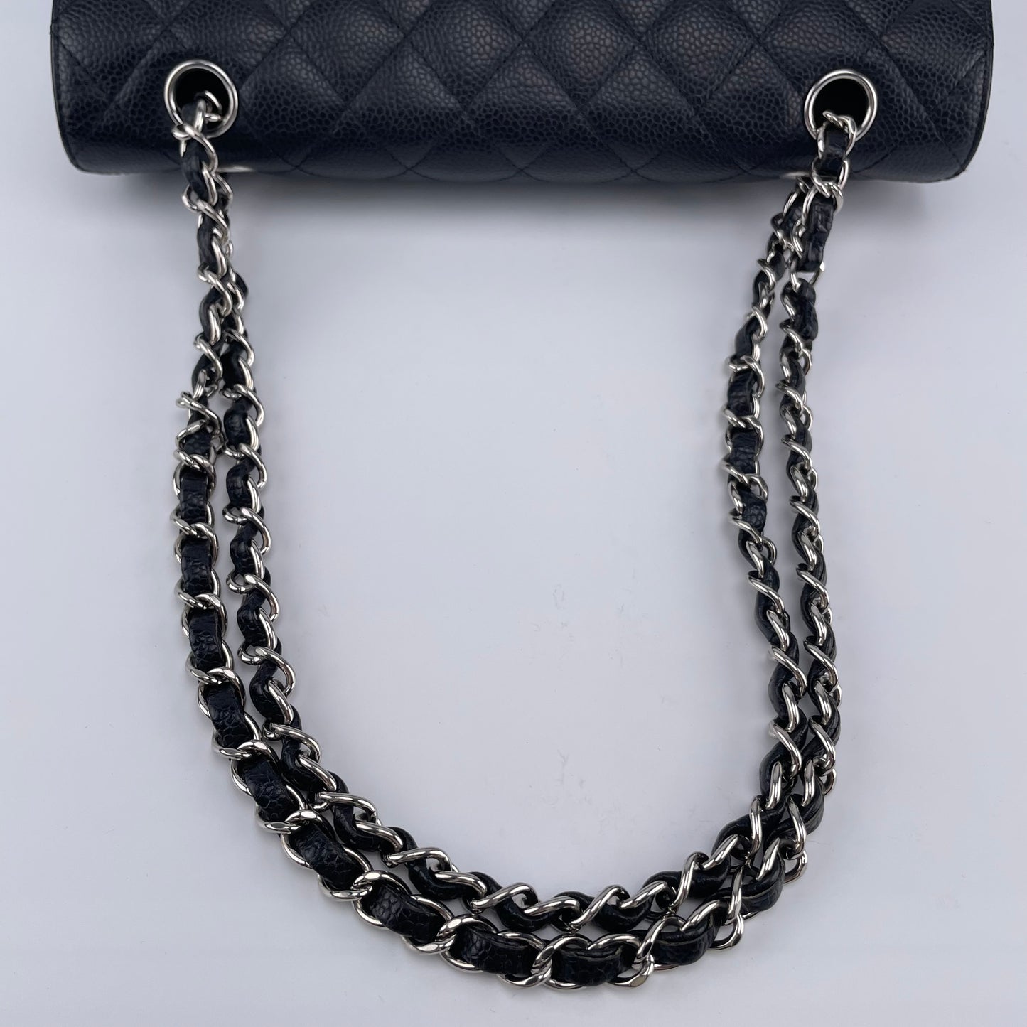 CHANEL Black Calfskin Classic Double Flap 25 Shoulderbag [Used]