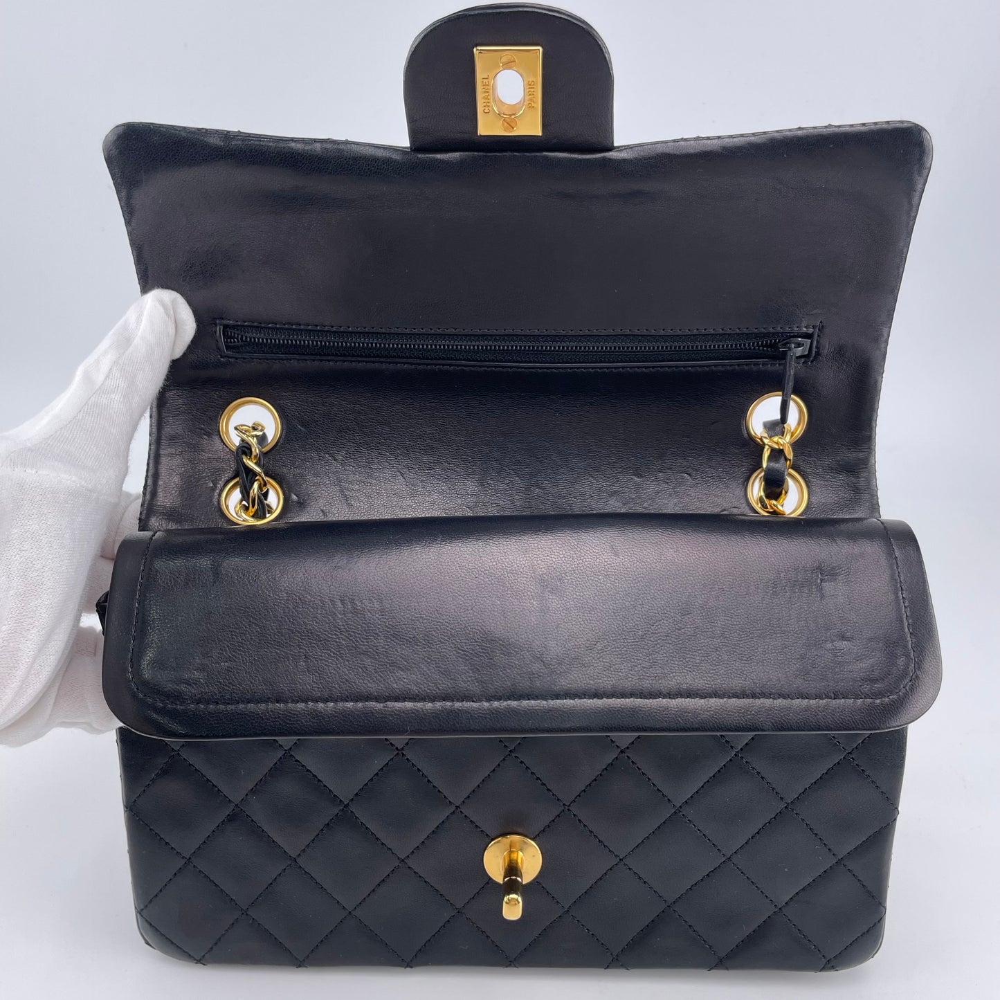 CHANEL Black Lambskin Classic Double Flap 23 Shoulderbag [Used]