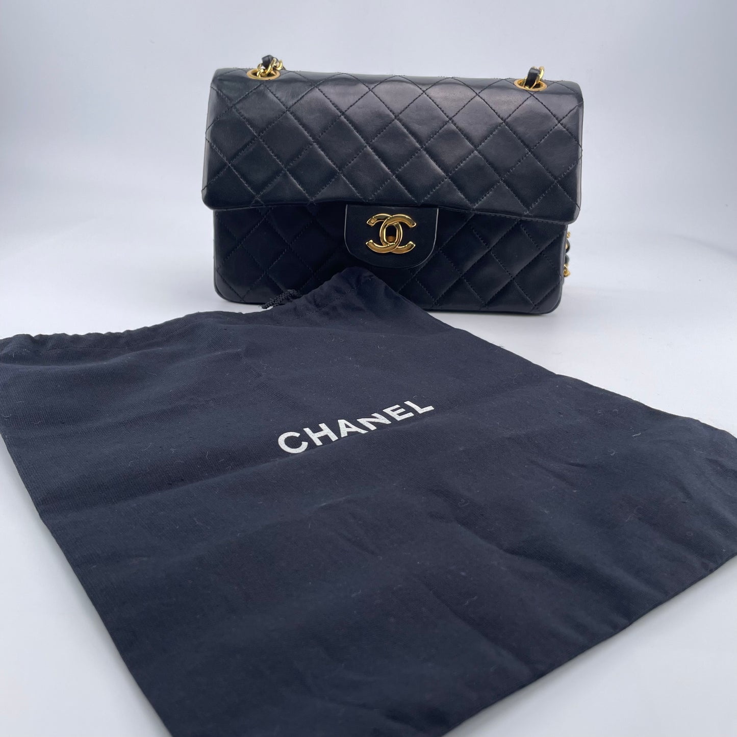 CHANEL Black Lambskin Classic Double Flap 23 Shoulderbag [Used]