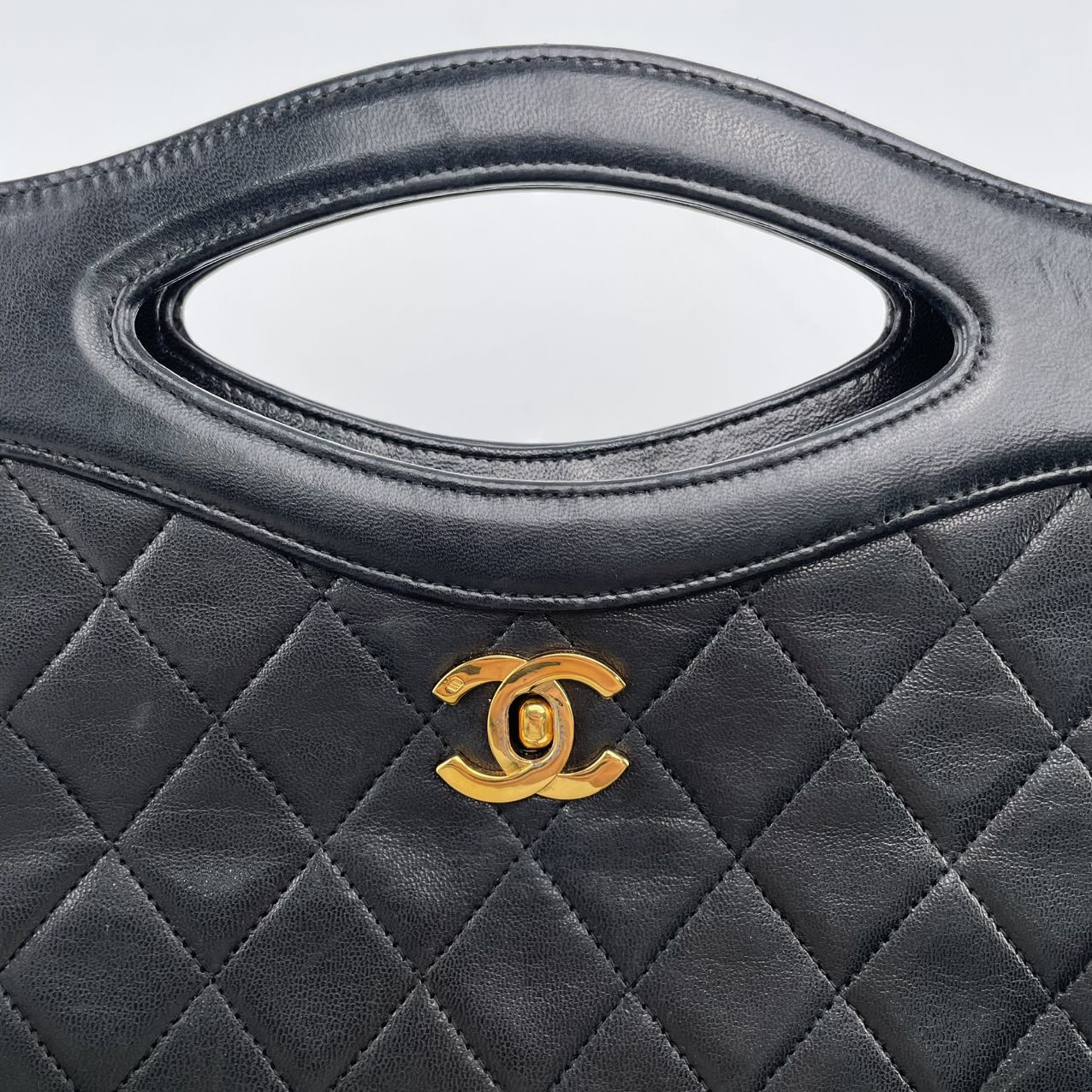 Chanel Black Gold Lambskin Leather 27 [used]