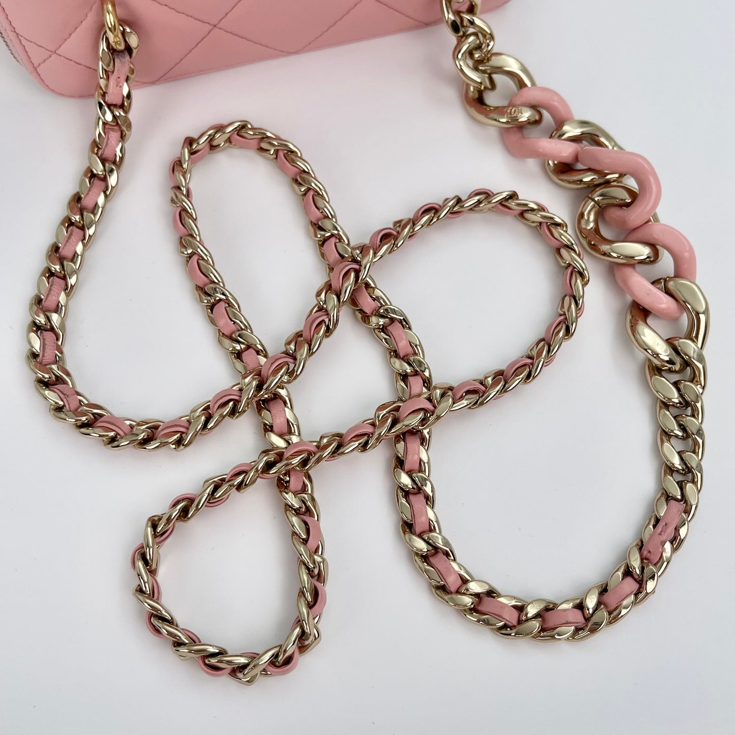 Chanel Quilted Lambskin Vanity Case with Resin & Elegant Chain [Used]
