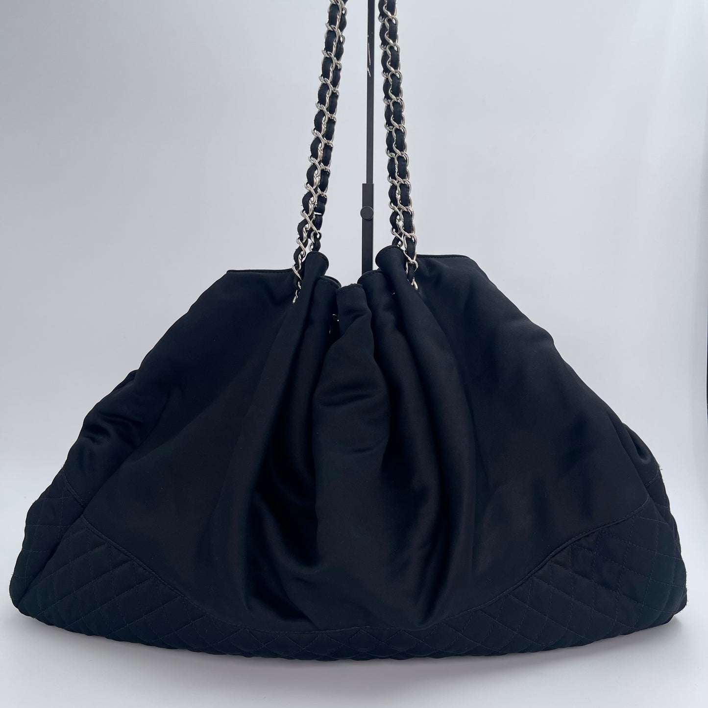Chanel Melrose Cabas Tote Large Satin Drawstring Bag with Chain Detail [Used]
