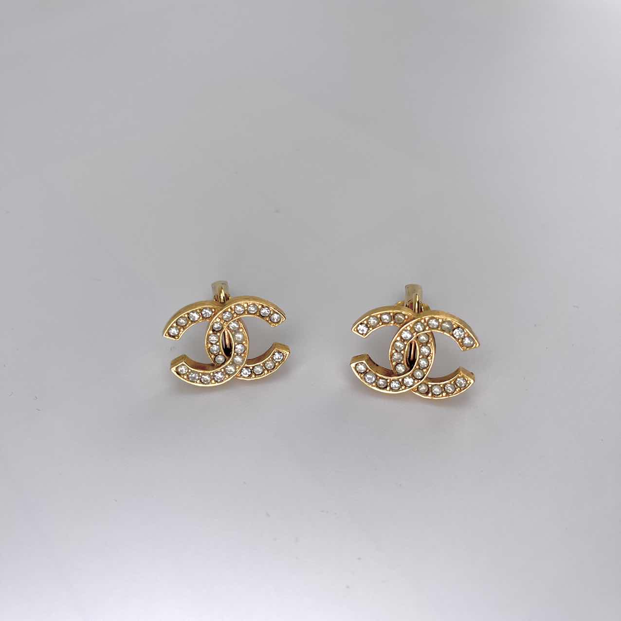 CHANEL Vintage Rhinestone Cocomark earings [Used]