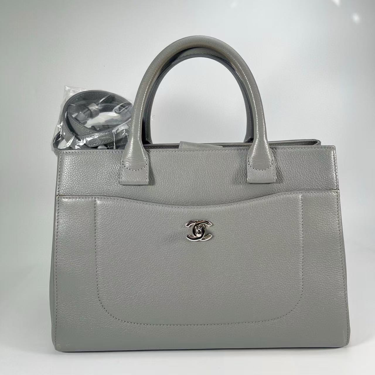 CHANEL Neo Executive Grey Tote Bag 2way [Used]