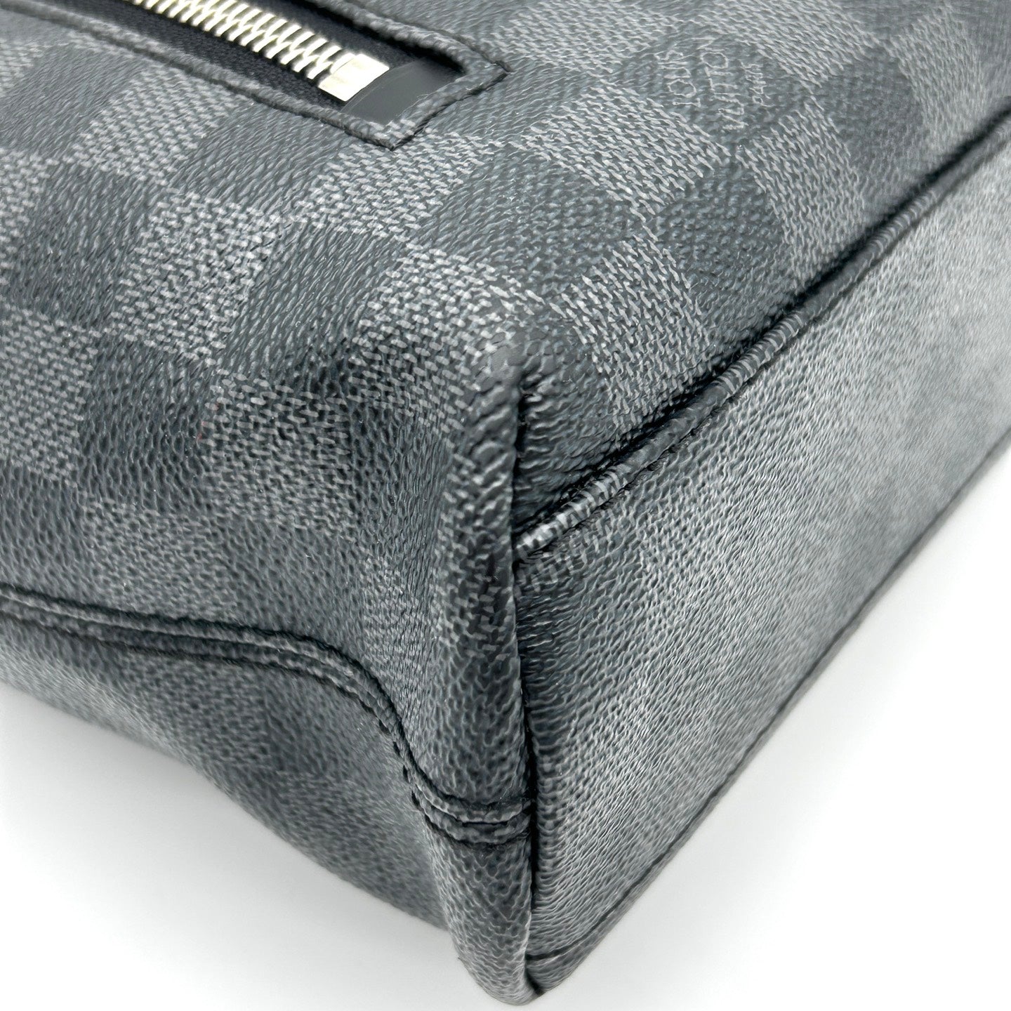 LOUIS VUITTON Damier Graphite Messenger Bag[Used]