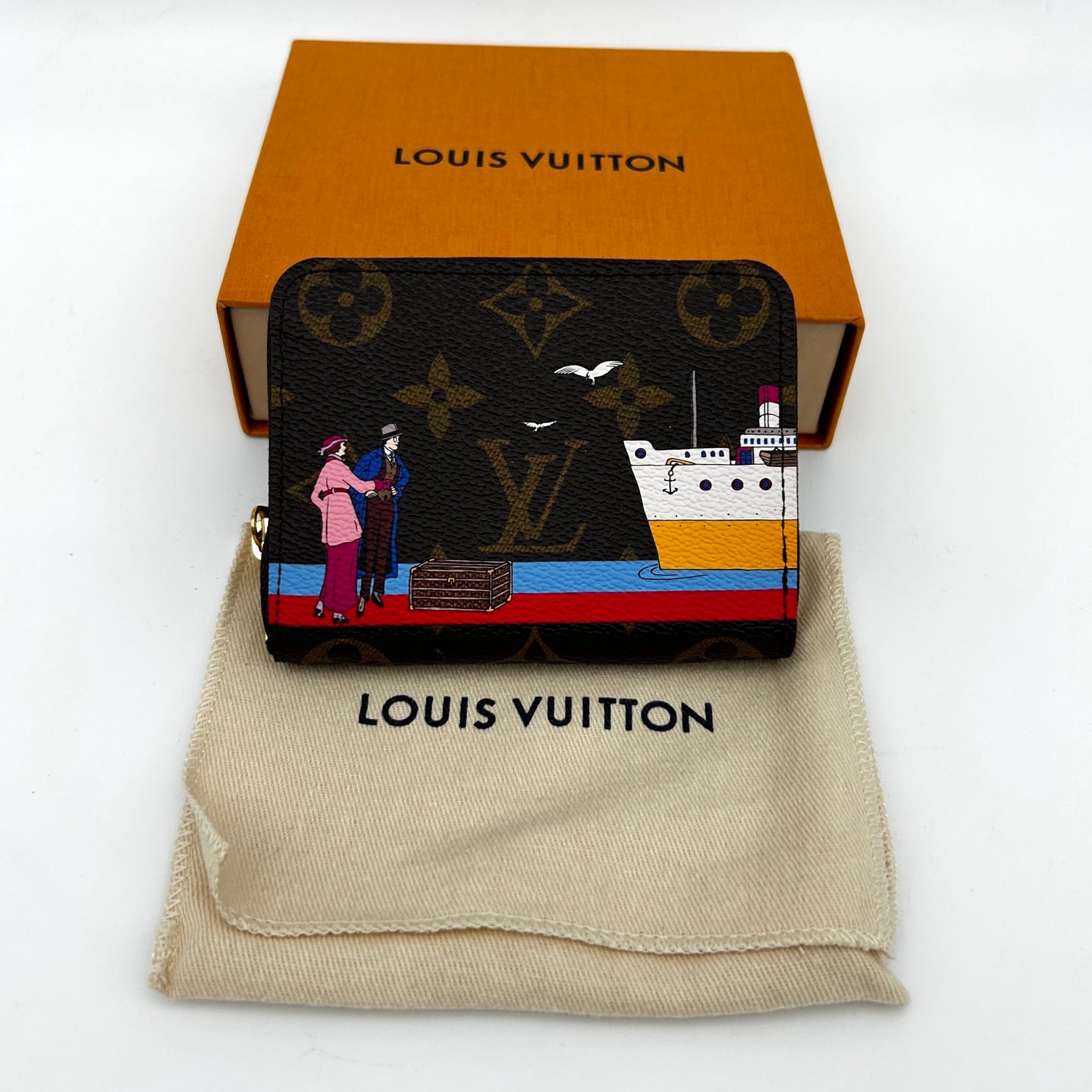 LOUIS VUITTON 2016 Limited Edition Coin Pouch[Used]