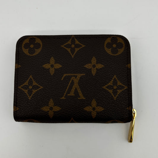 LOUIS VUITTON 2016 Limited Edition Coin Pouch[Used]