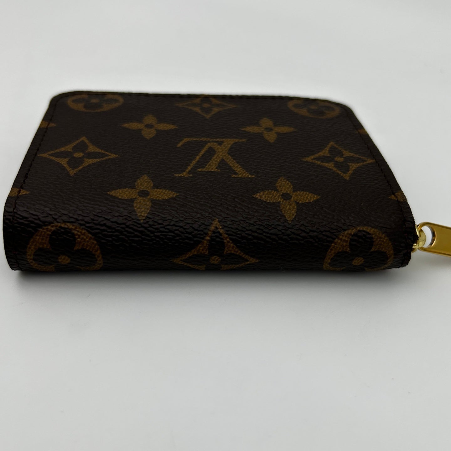 LOUIS VUITTON 2016 Limited Edition Coin Pouch[Used]