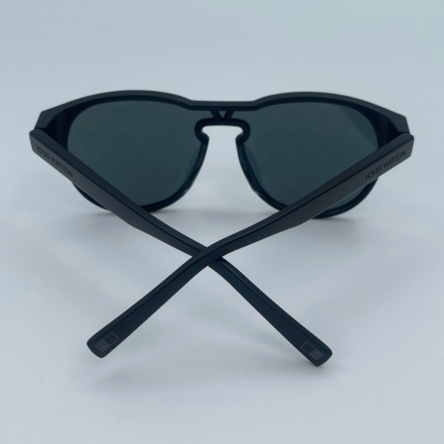 Louis Vuitton Monogram Sunglasses [Used]