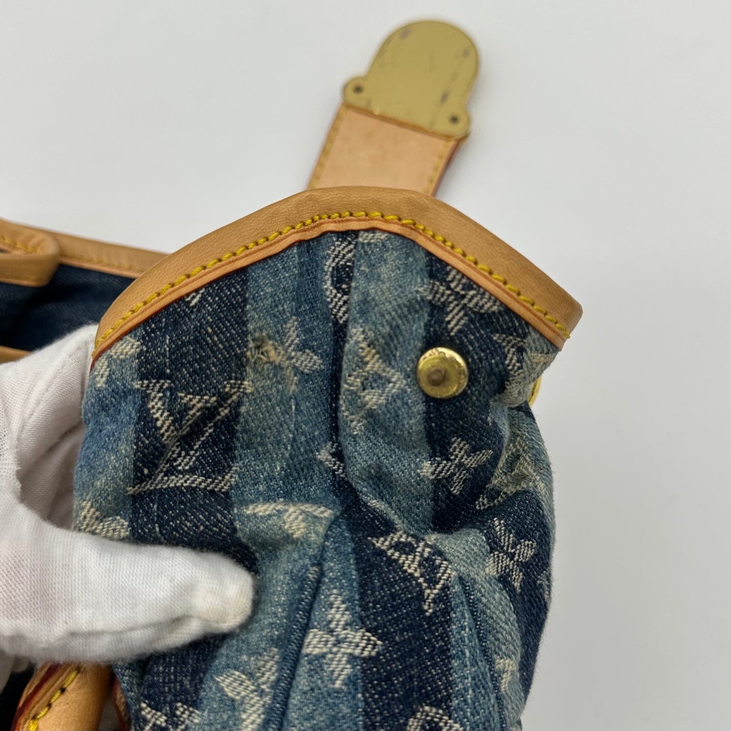 Louis Vuitton Monogram Denim Small Tote Bag [Used]