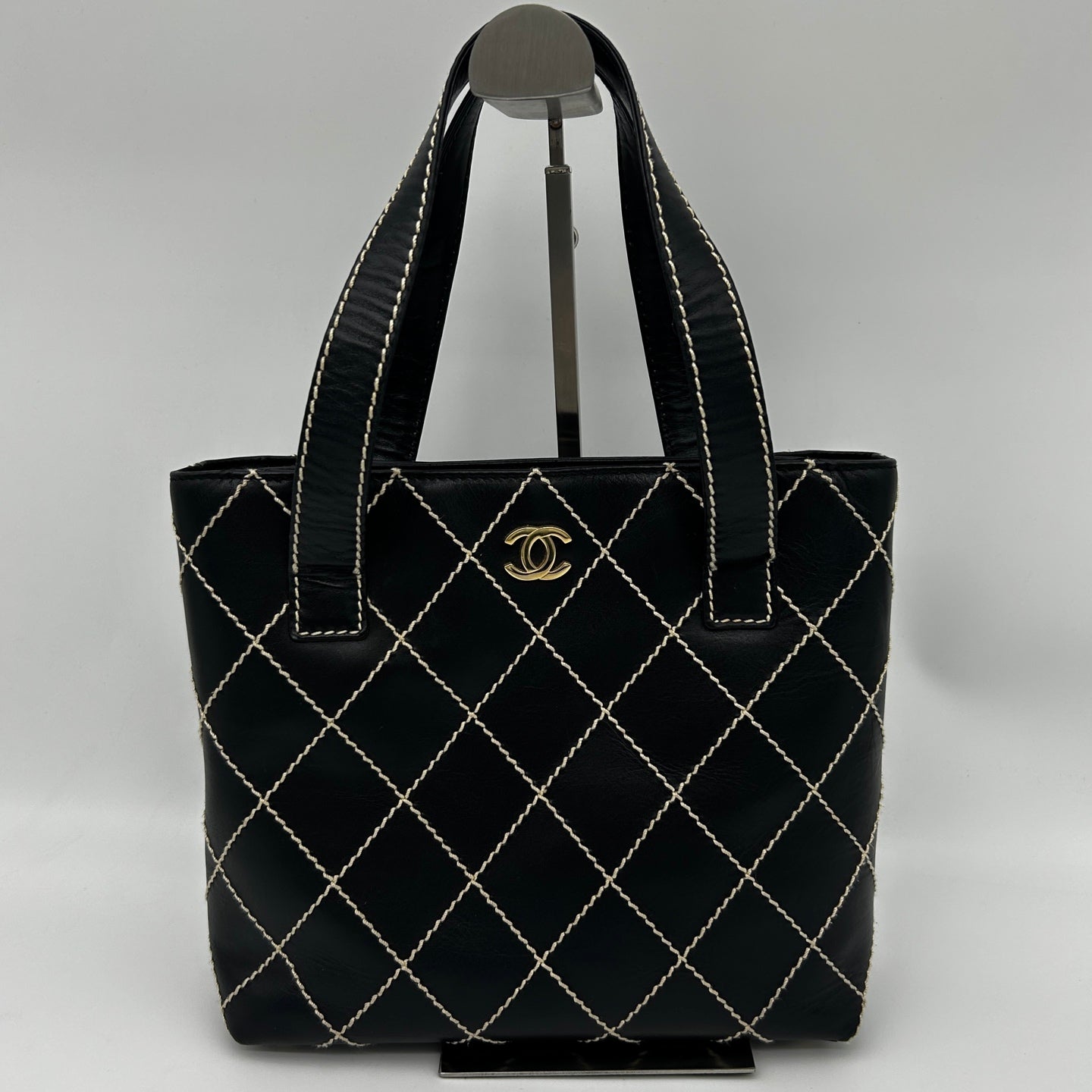 Chanel Lambskin Wild Stitching Coco Mark Handbag [Used]