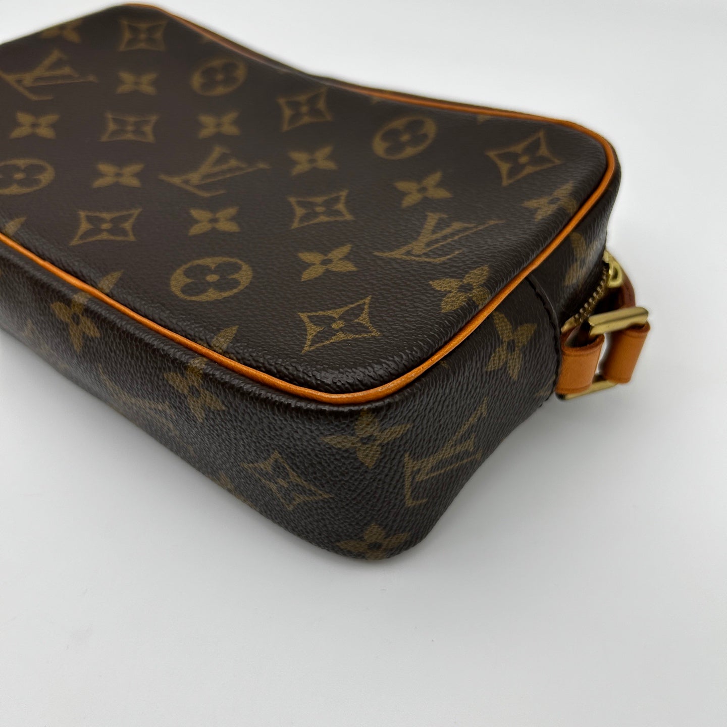 Louis Vuitton Pochette Cité Monogram Canvas Shoulder Bag [Used]