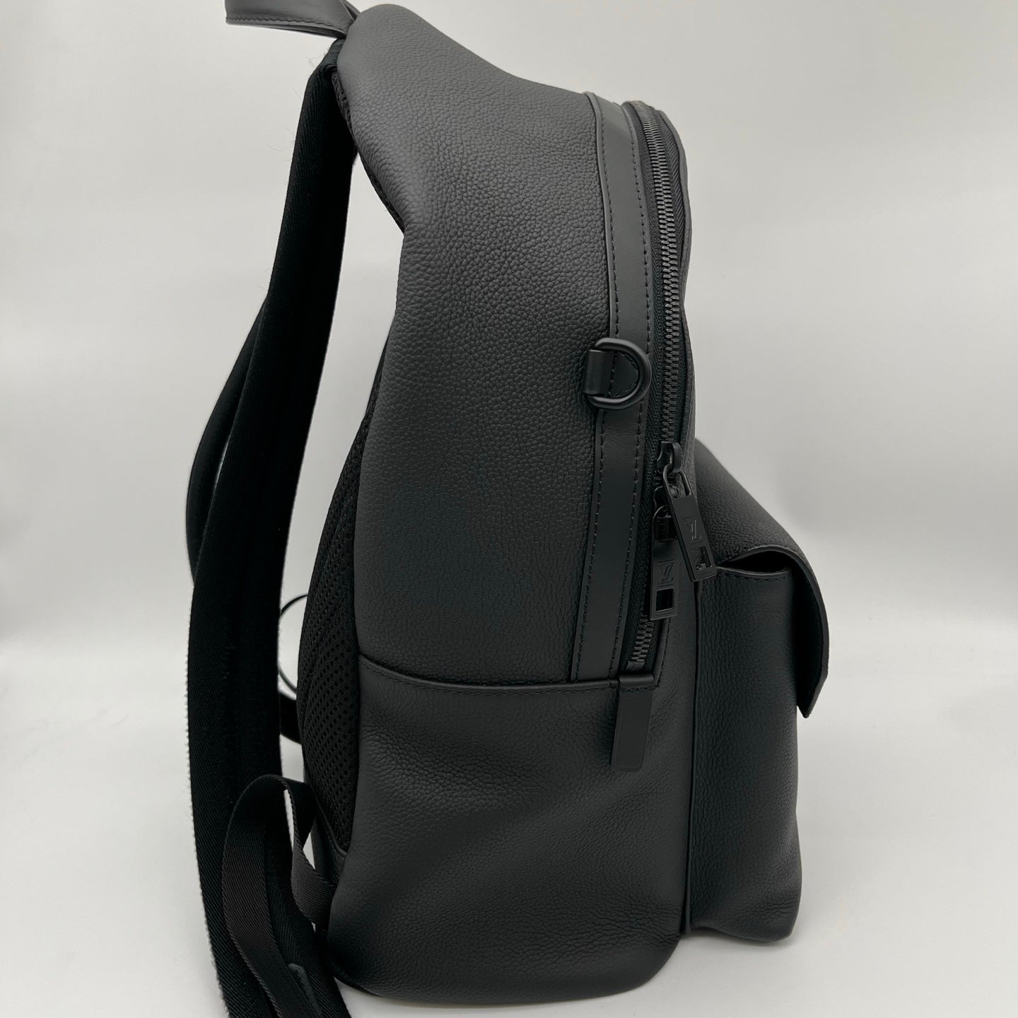 Louis Vuitton Takeoff Black Aerogram Backpack [Used]