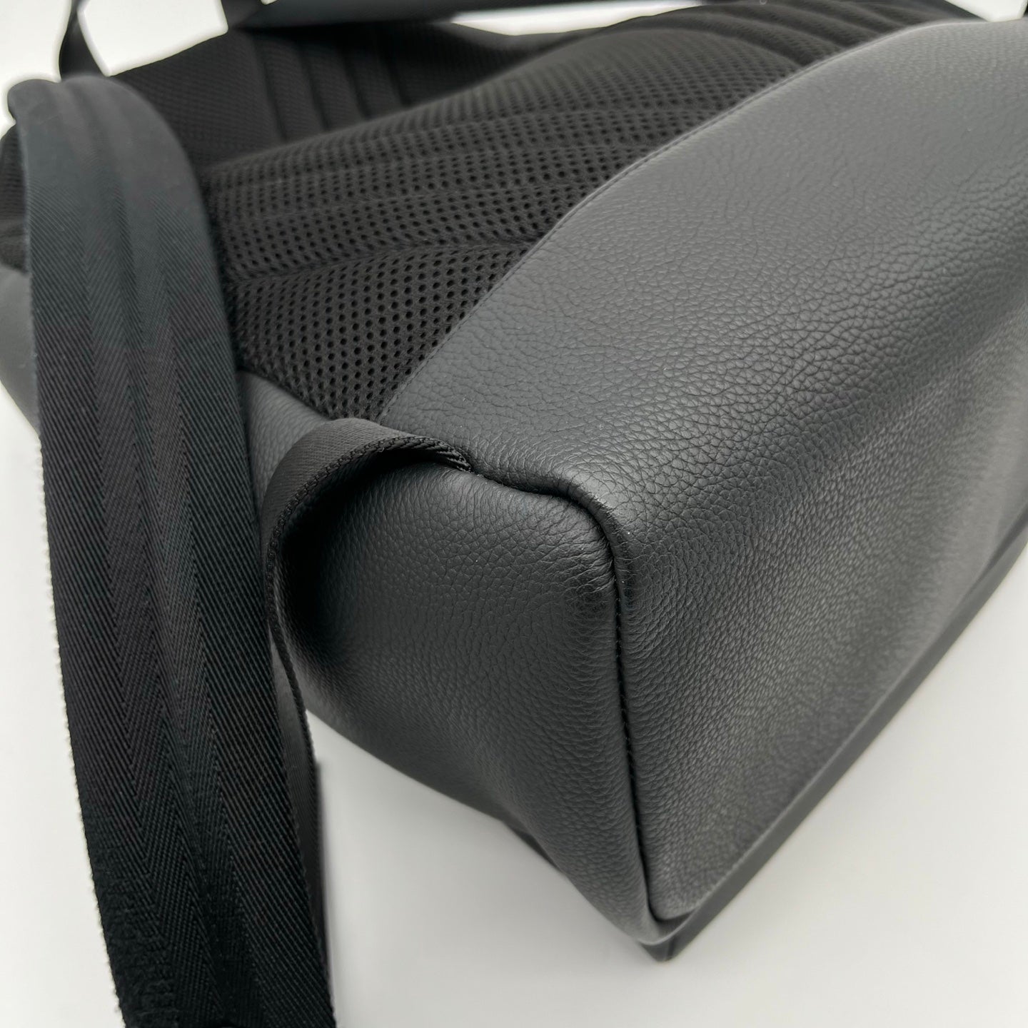 Louis Vuitton Takeoff Black Aerogram Backpack [Used]