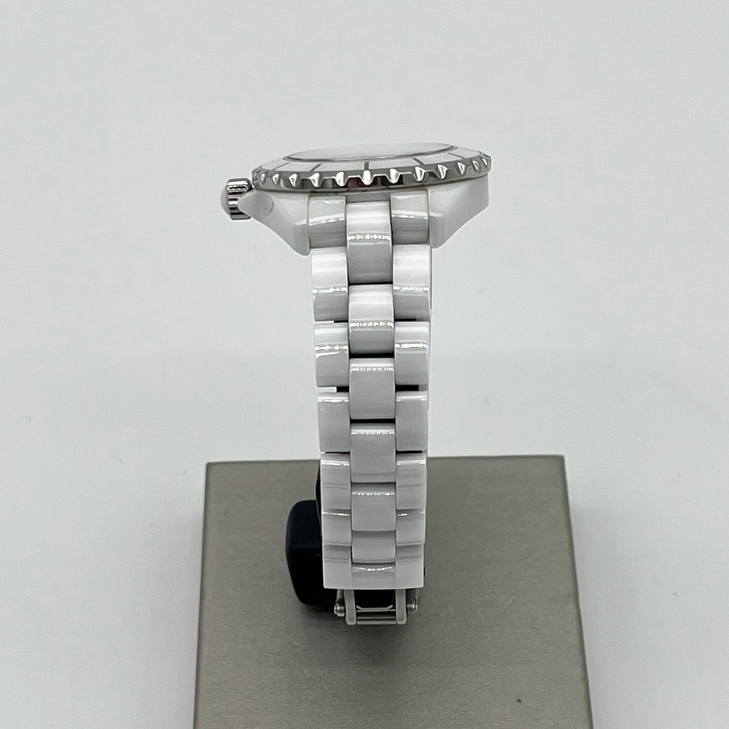 Chanel J12 White Ceramic Diamond-Set 33 mm Watch [Used]