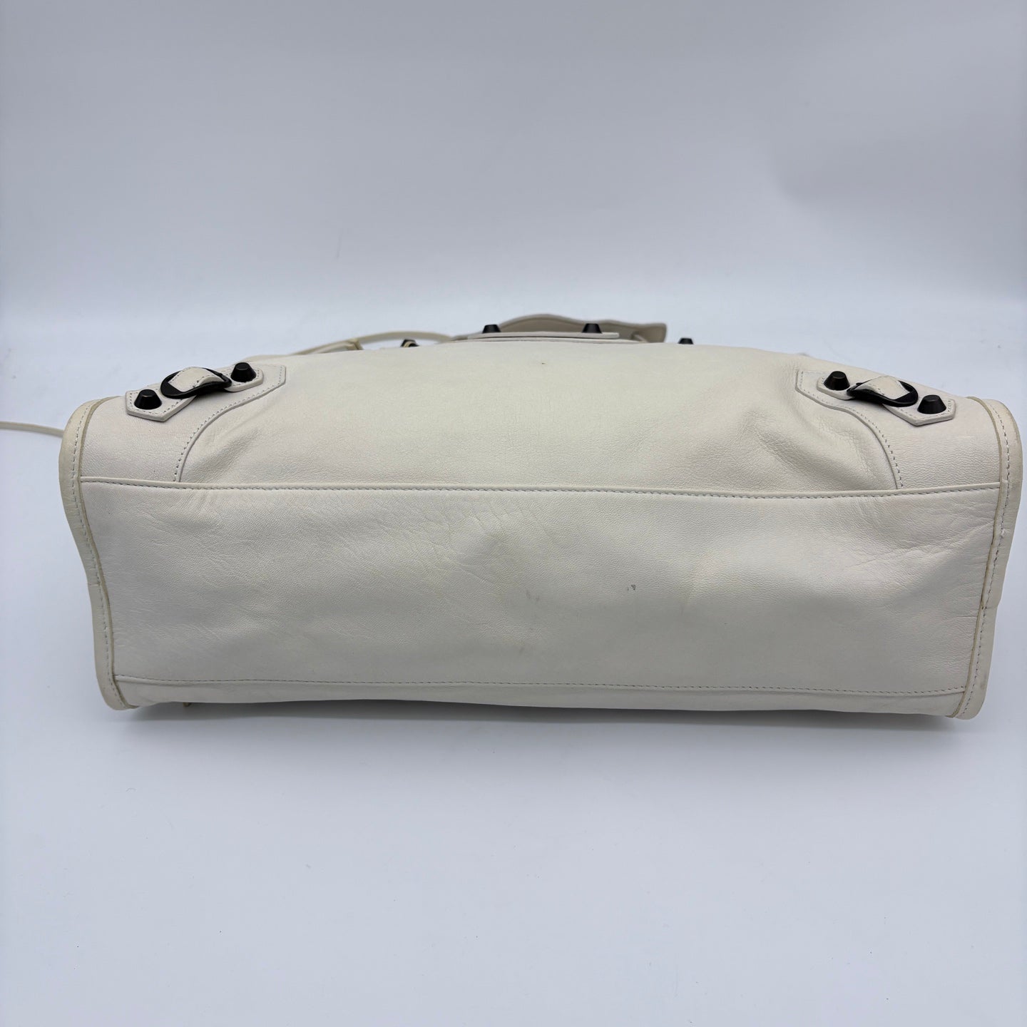 Balenciaga Le City Milky White Leather Medium 2-Way Bag 36 cm [Used]