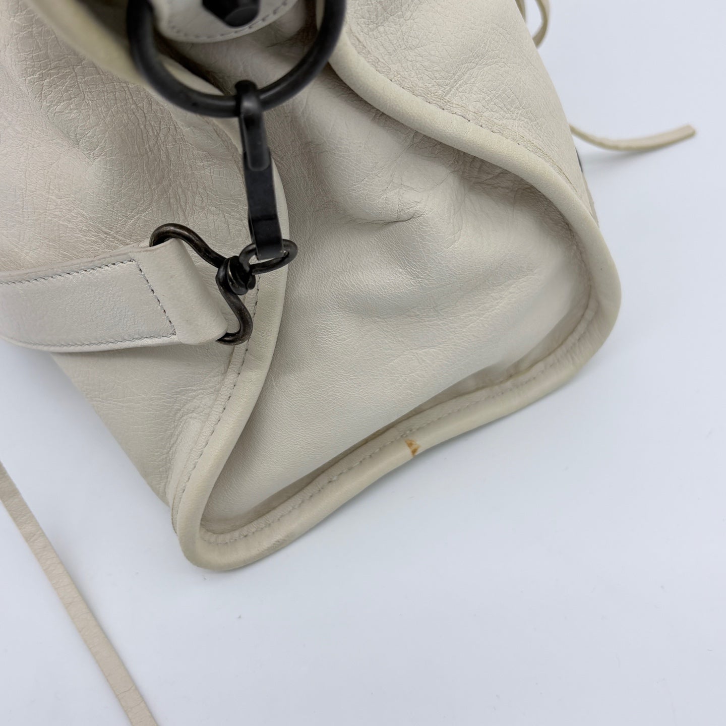 Balenciaga Le City Milky White Leather Medium 2-Way Bag 36 cm [Used]