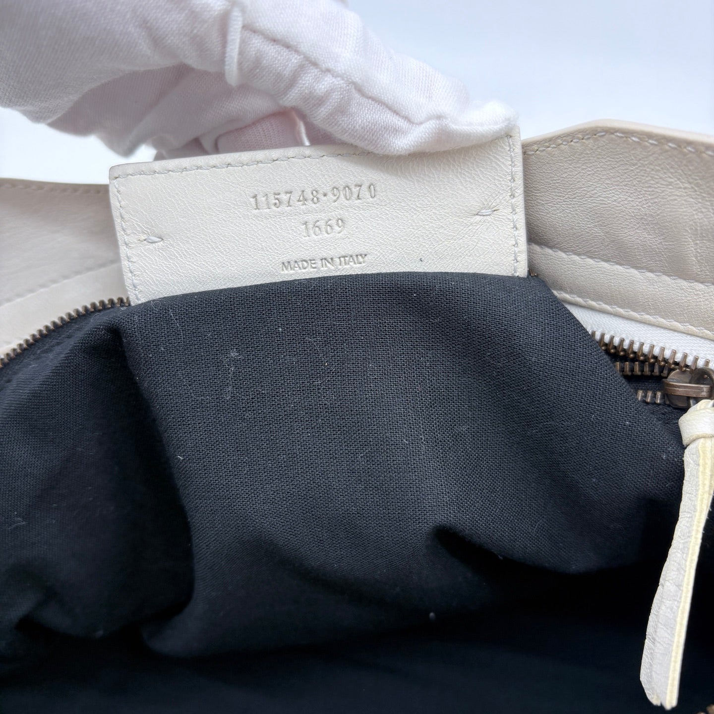 Balenciaga Le City Milky White Leather Medium 2-Way Bag 36 cm [Used]