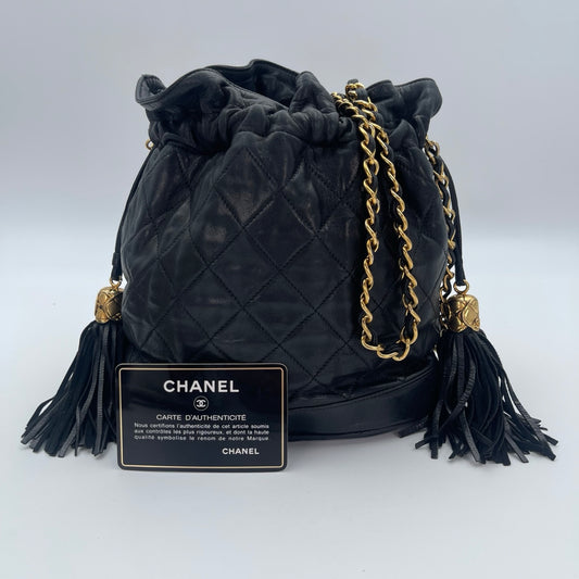 Chanel Black Lambskin Tassel Chain Shoulder Bag [Used]