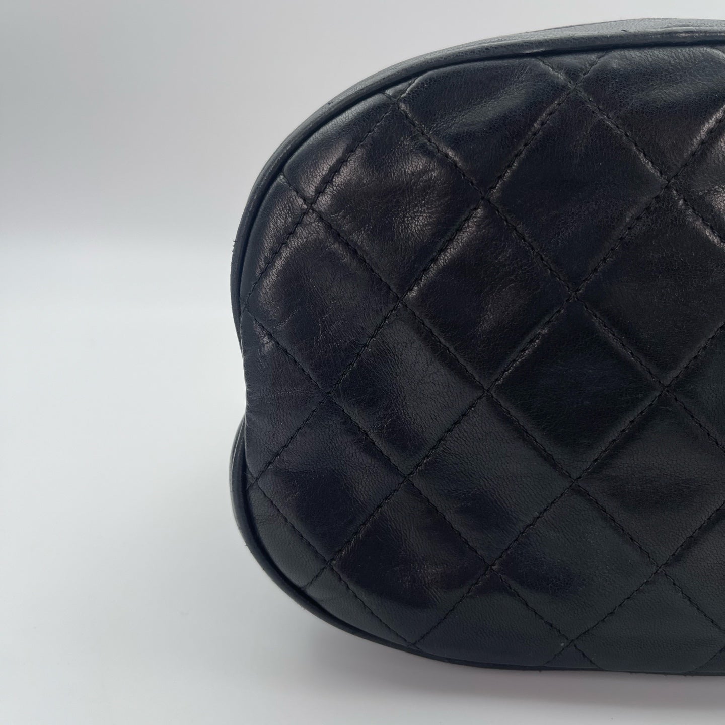 Chanel Black Lambskin Tassel Chain Shoulder Bag [Used]