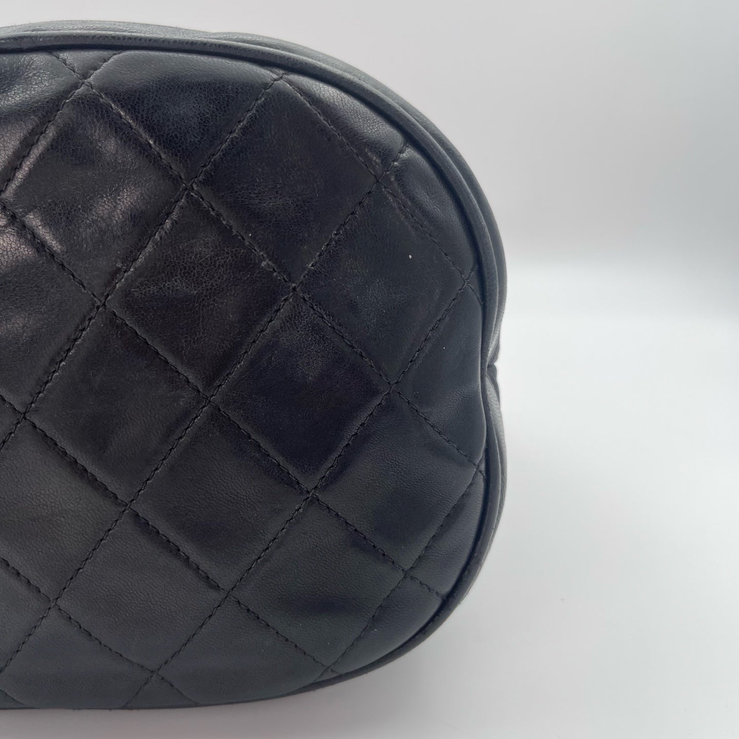 Chanel Black Lambskin Tassel Chain Shoulder Bag [Used]