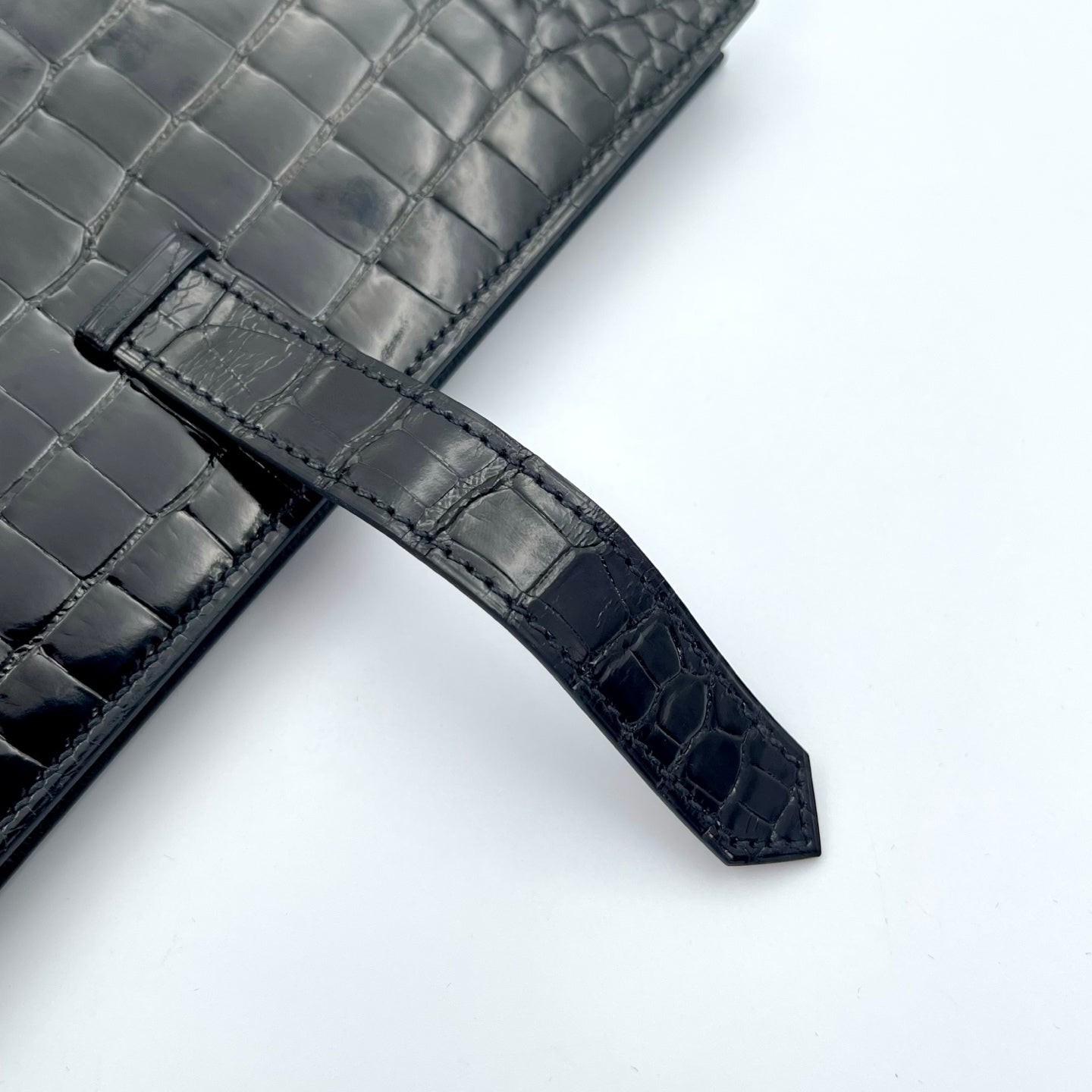 Hermès Bearn Wallet Noir Alligator Palladium Hardware [Brand New]