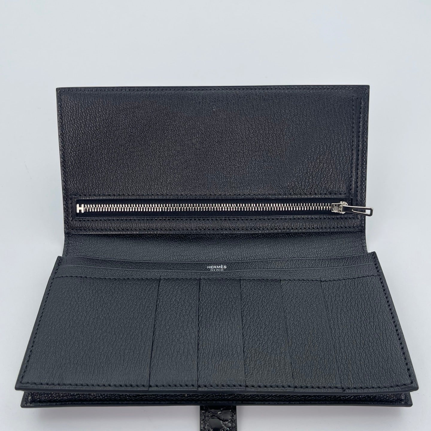 Hermès Bearn Wallet Noir Alligator Palladium Hardware [Brand New]