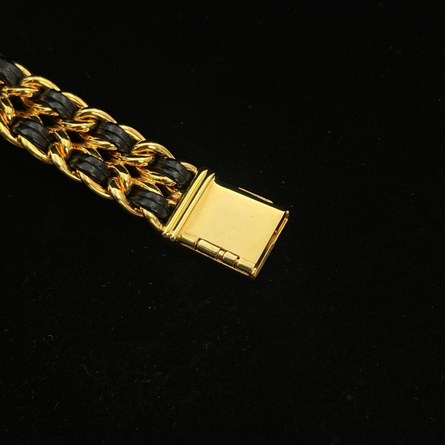 Chanel Première Black and Gold S Size Watch [Used]