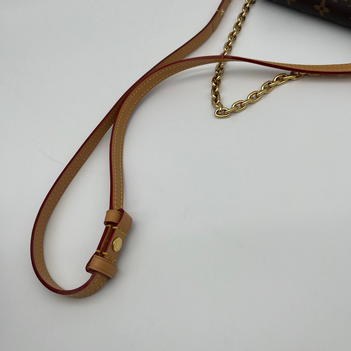 Louis Vuitton Ivy WOC Monogram Canvas Chain Wallet [Used]