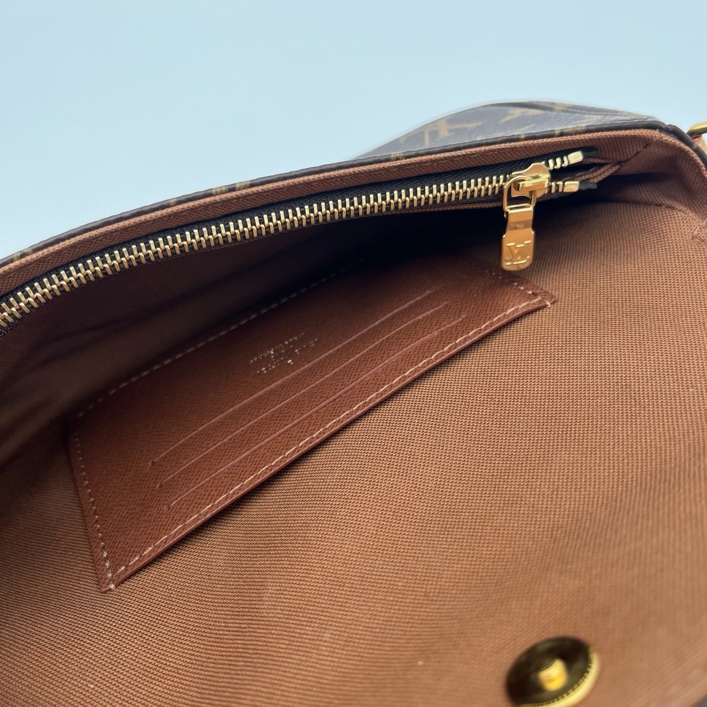 Louis Vuitton Ivy WOC Monogram Canvas Chain Wallet [Used]