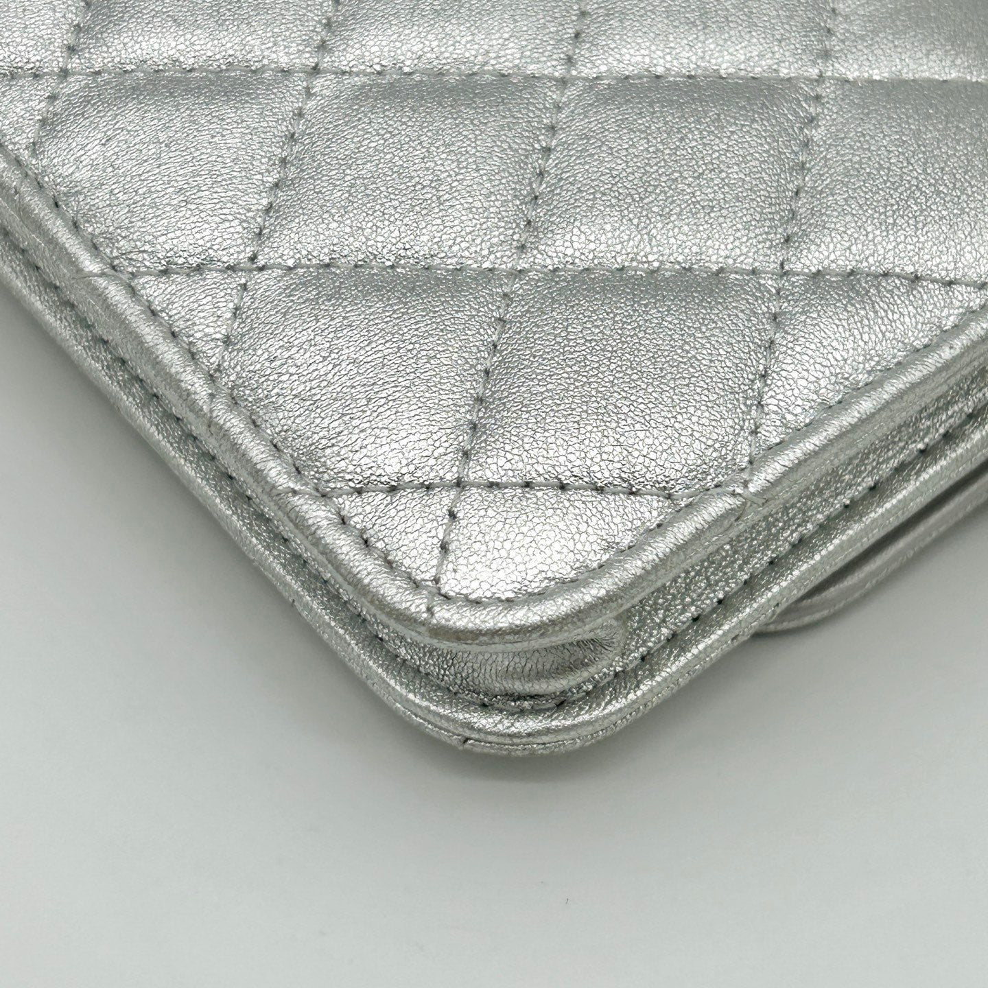 Chanel 24C Metallic Silver Quilted Star CC Waist Shoulder Bag [Used]