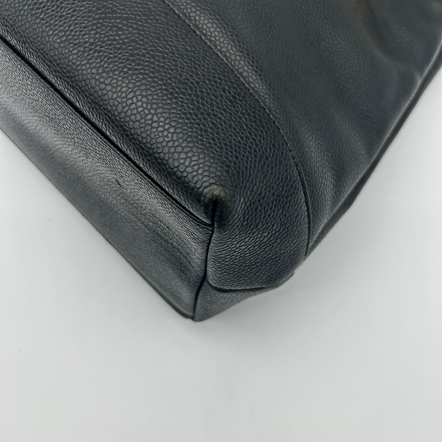 Chanel CC Logo Calfskin Tote Bag Black Gold [Used]