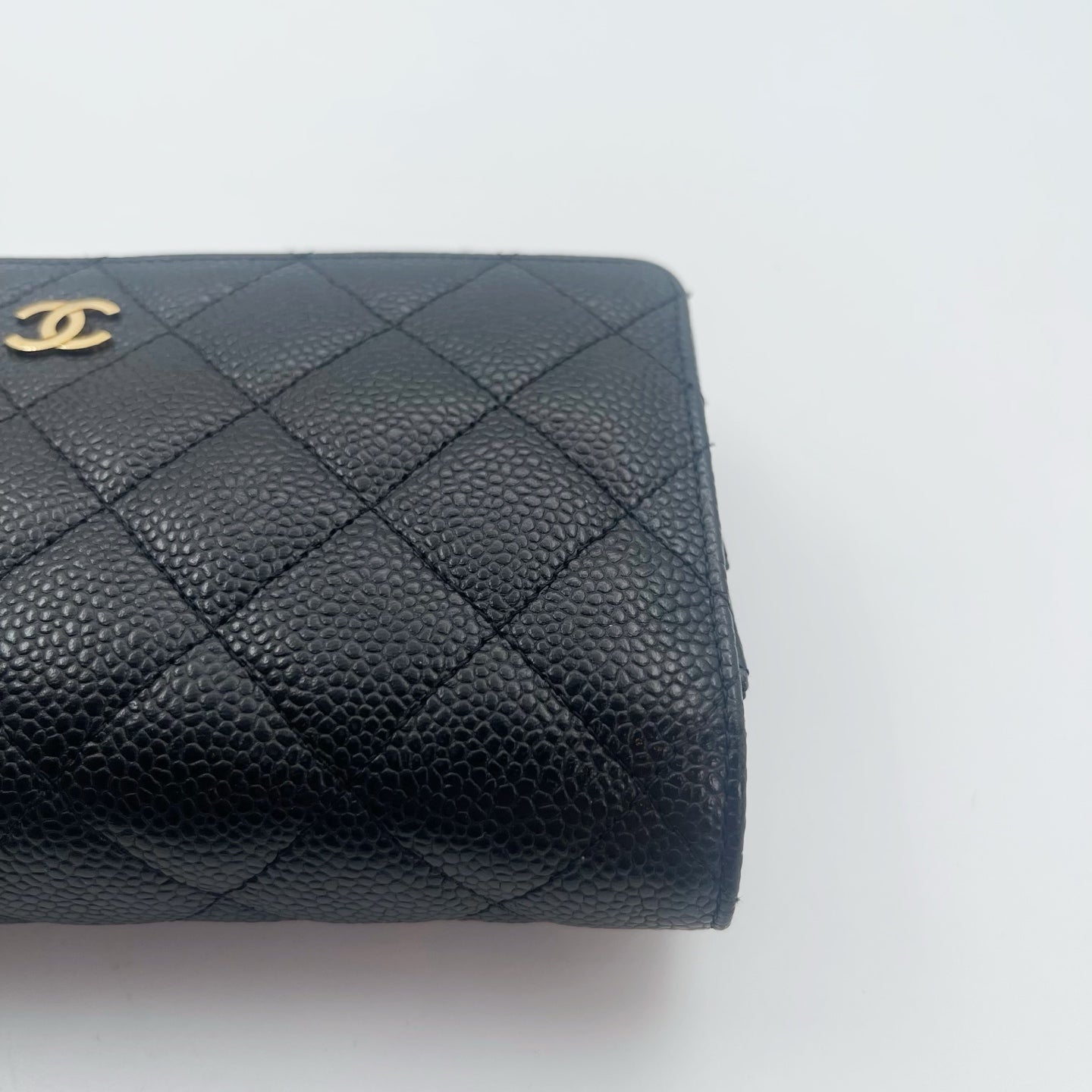 Chanel Black Caviar Leather WOC Chain Shoulder Bag Gold Hardware [Used]