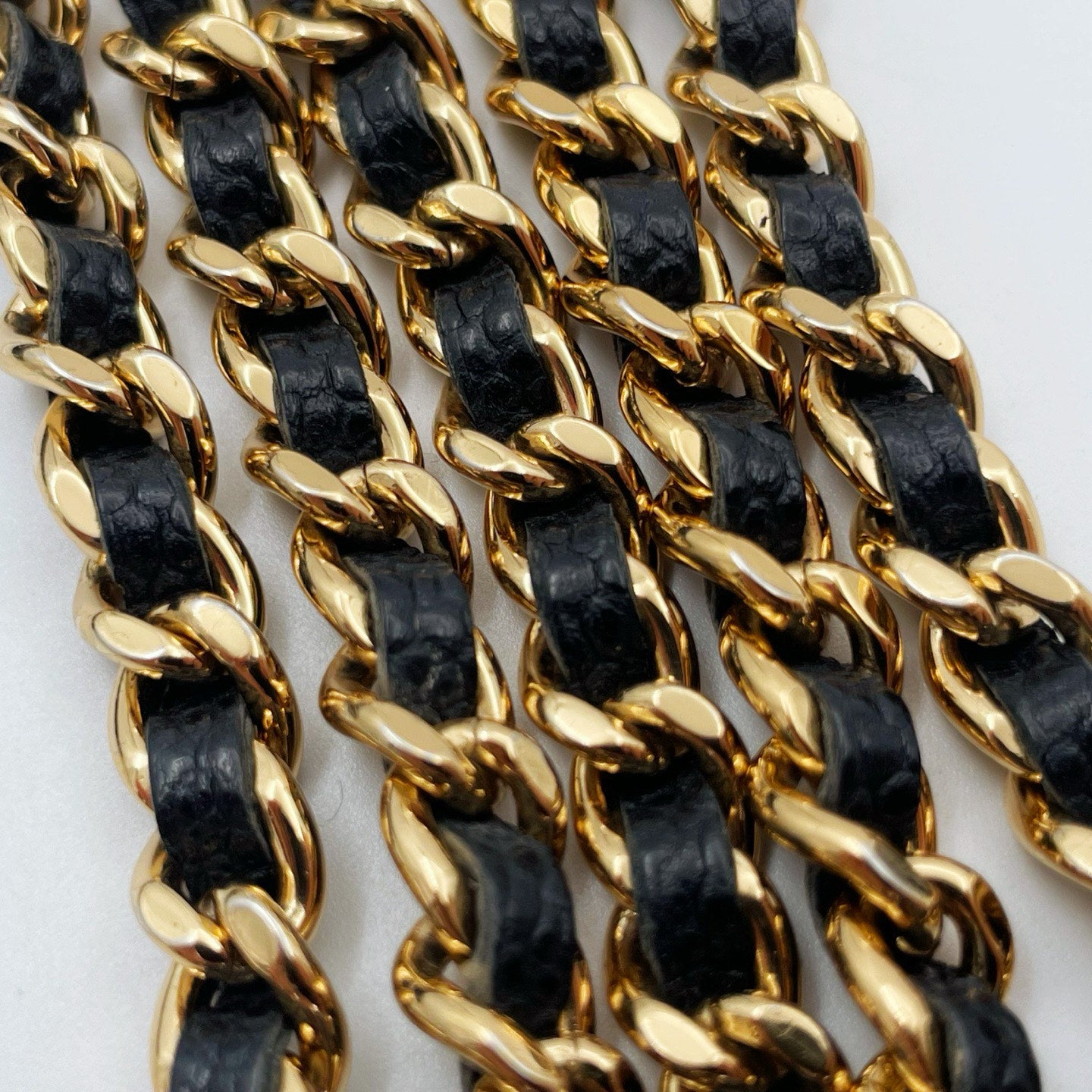 Chanel Black Caviar Leather WOC Chain Shoulder Bag Gold Hardware [Used]