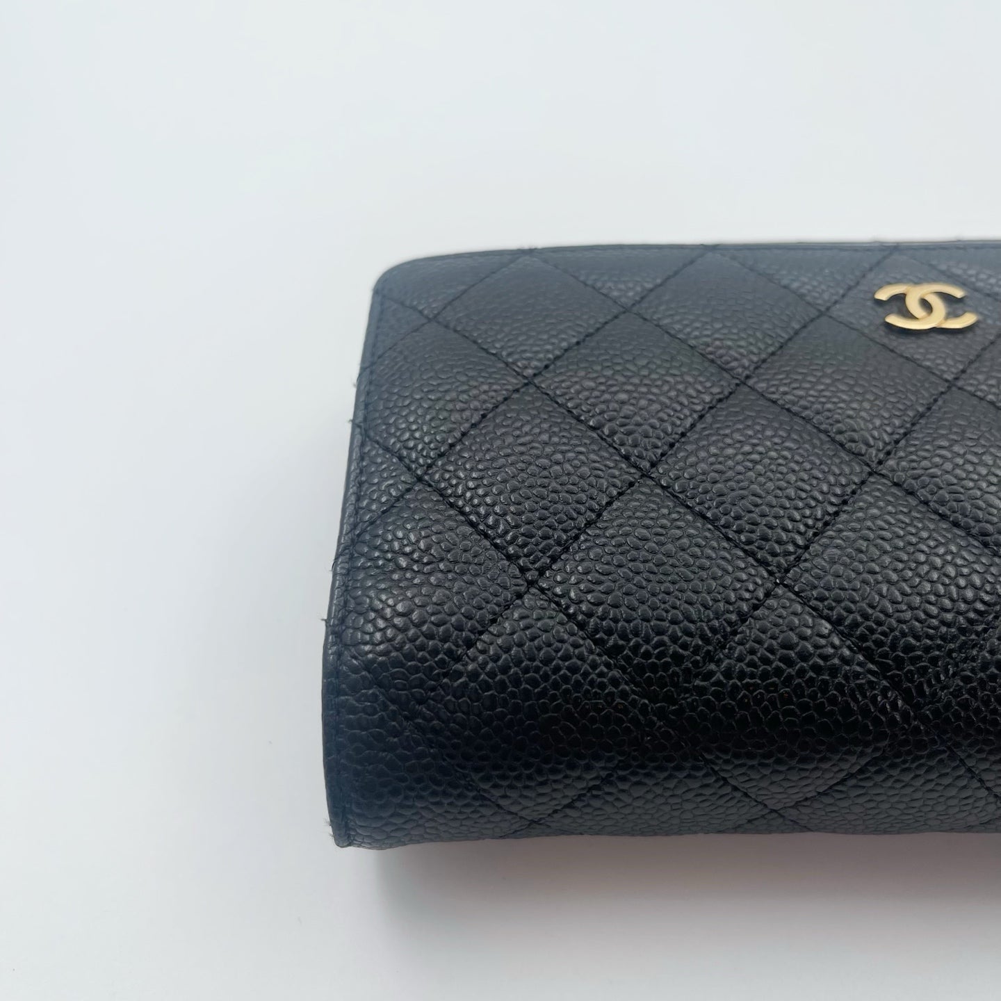 Chanel Black Caviar Leather WOC Chain Shoulder Bag Gold Hardware [Used]