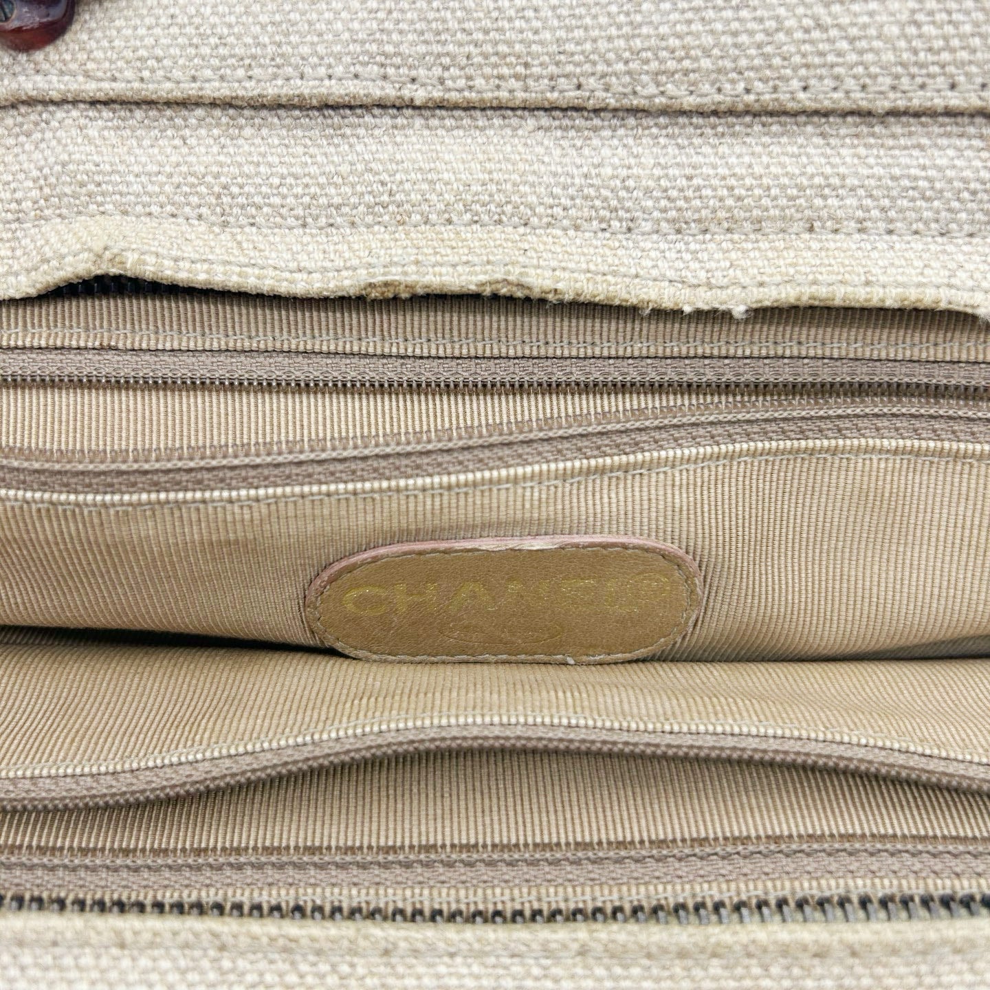 Chanel Linen and Canvas Tote Bag with Tortoiseshell Handles in Beige and Black [Used]