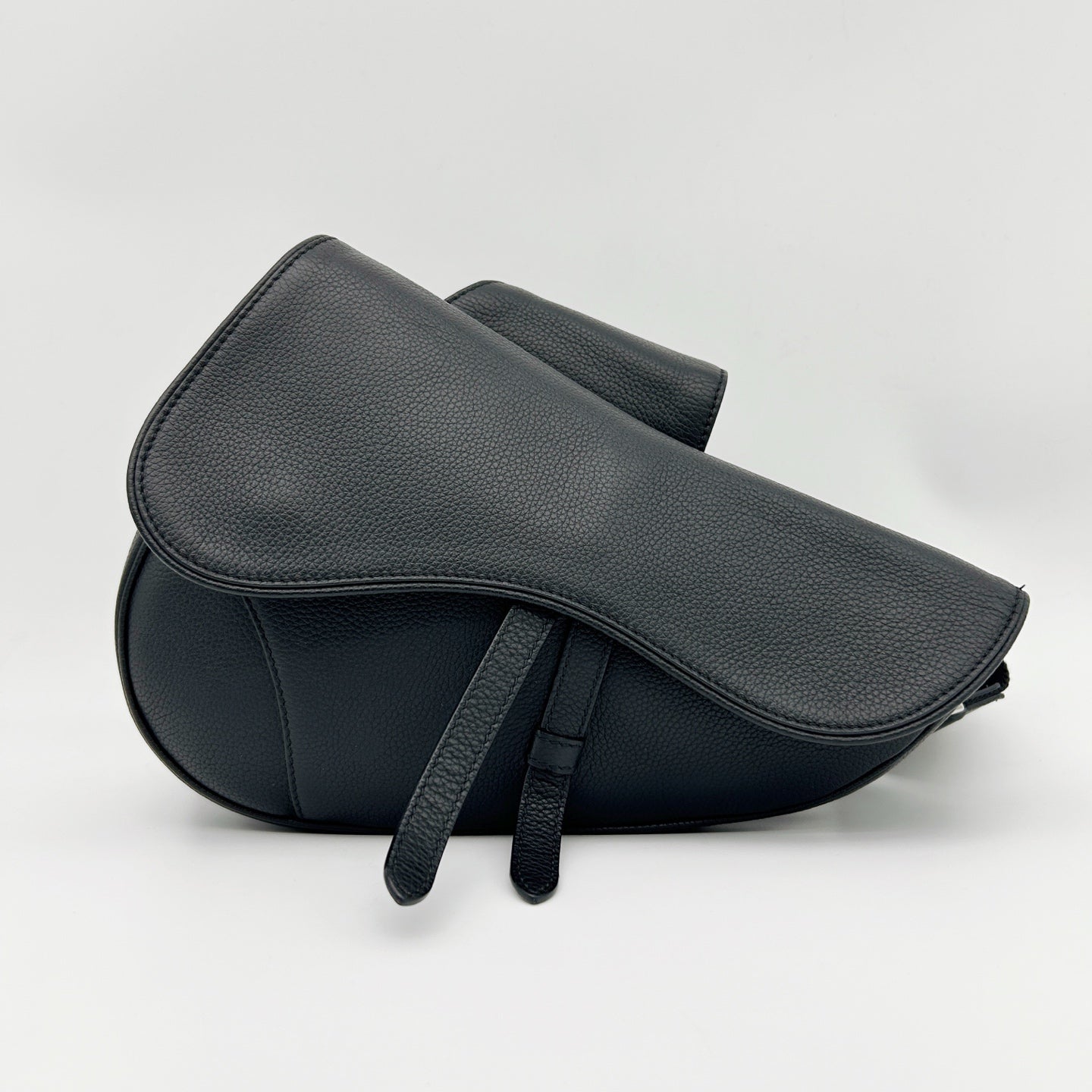 Dior Saddle Bag Medium in Black Calfskin with Gold Hardware [Used]