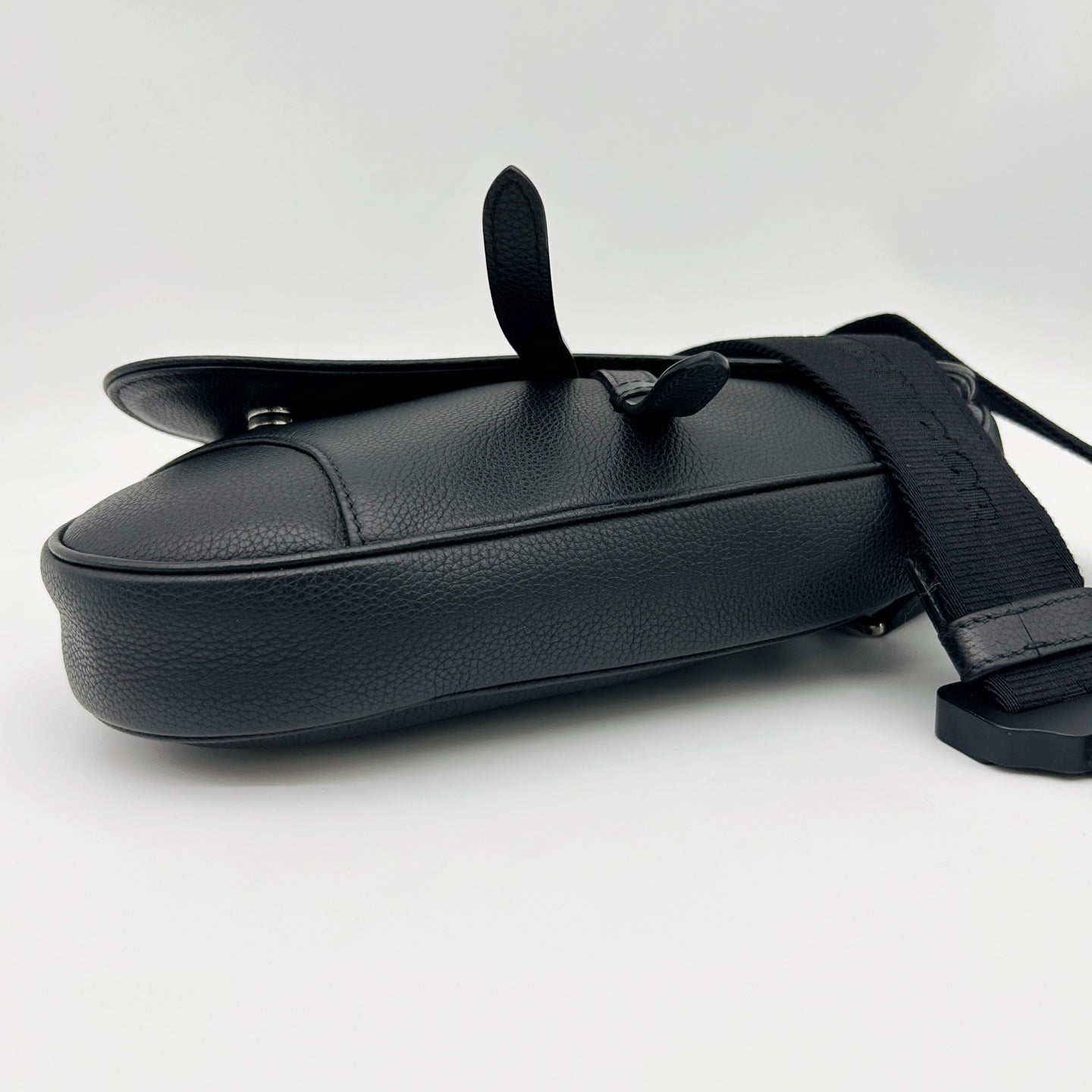 Dior Saddle Bag Medium in Black Calfskin with Gold Hardware [Used]