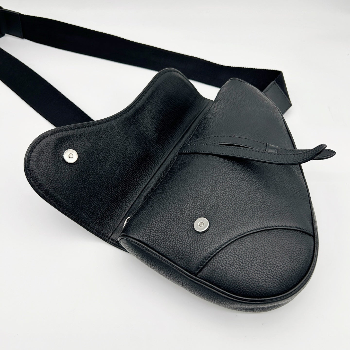Dior Saddle Bag Medium in Black Calfskin with Gold Hardware [Used]