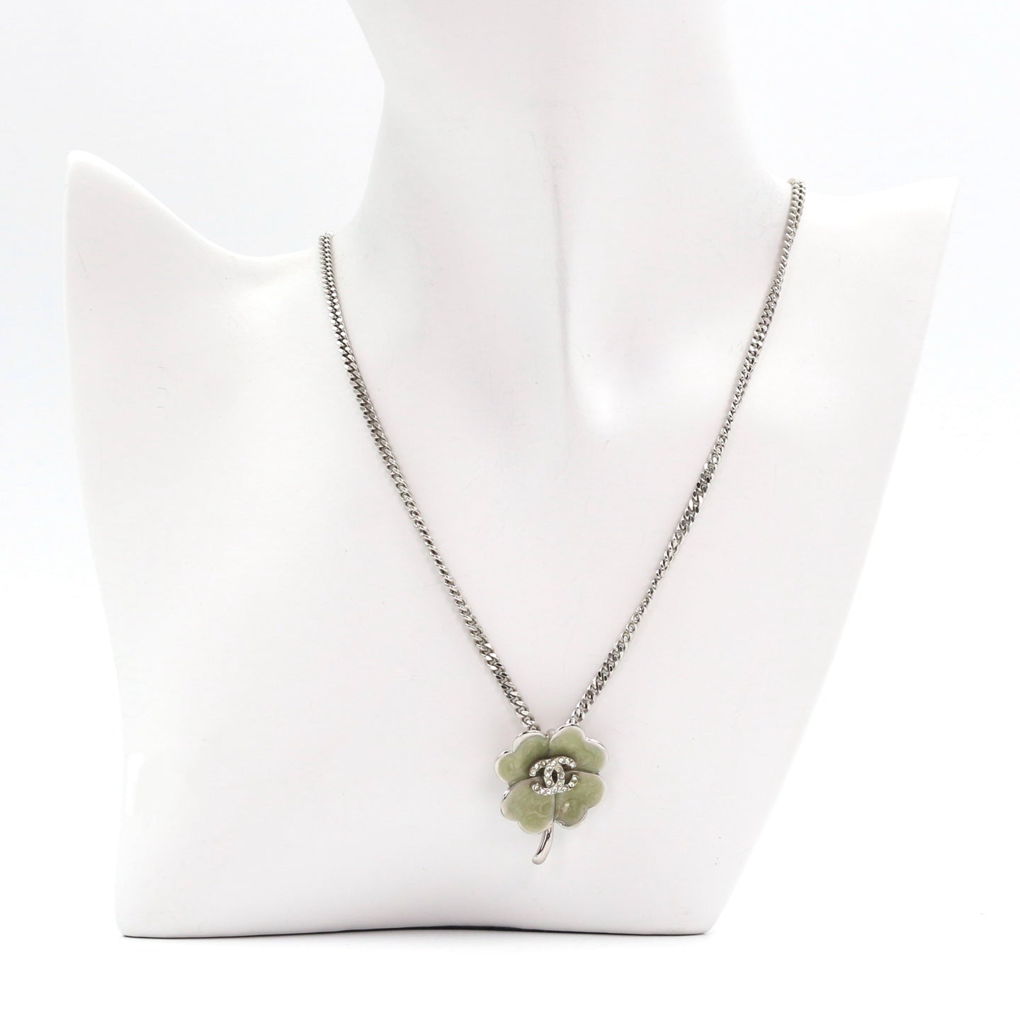Chanel Green Enamel Crystal Clover Necklace 04P [Used]
