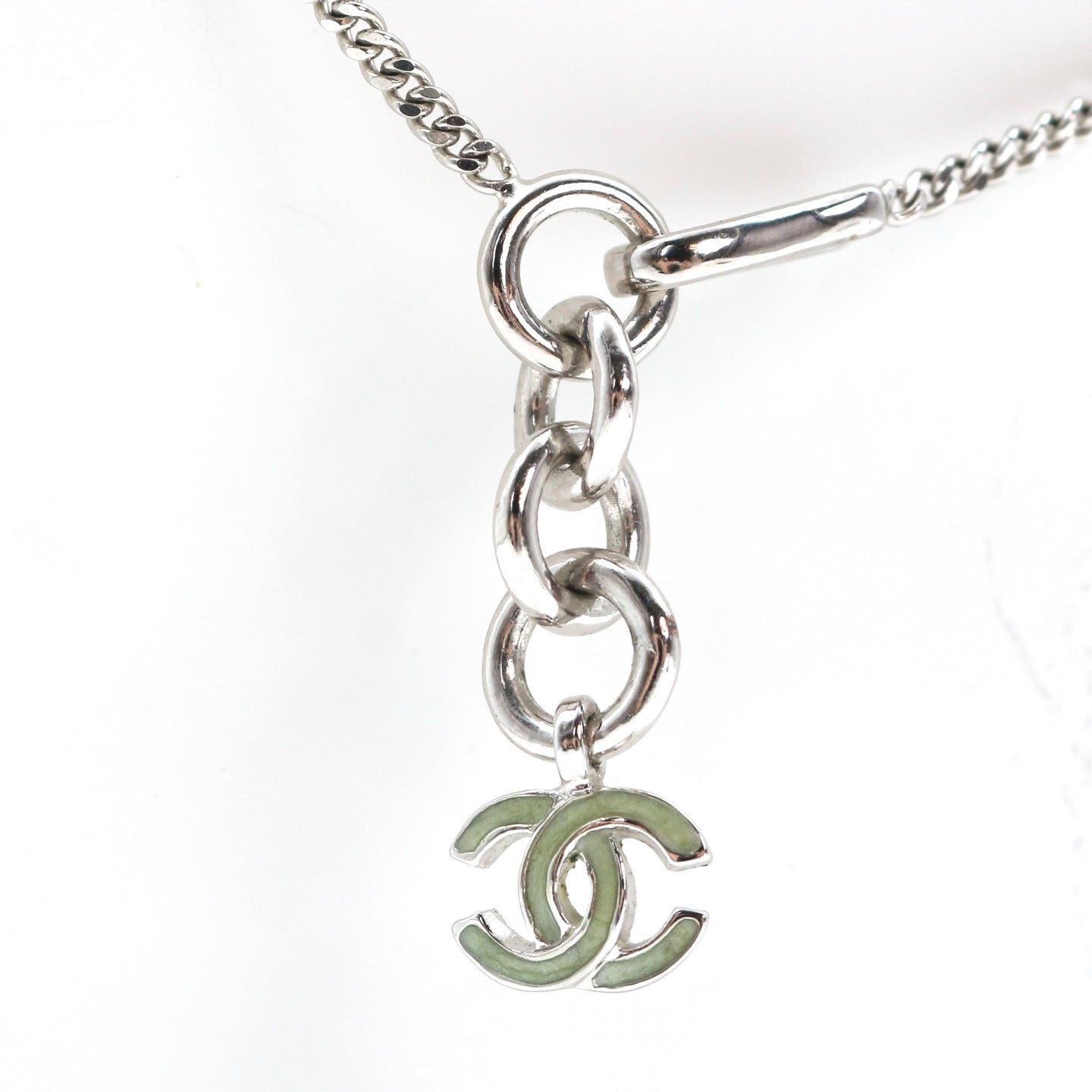 Chanel Green Enamel Crystal Clover Necklace 04P [Used]