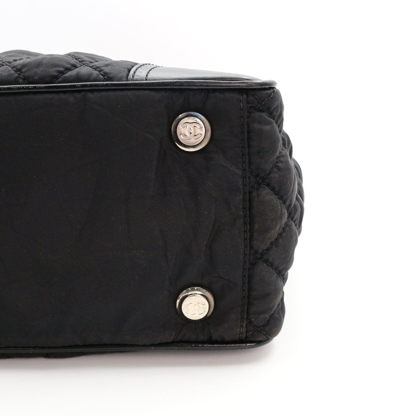 Chanel Large CC Logo Quilted Nylon Tote Bag Black [Used]